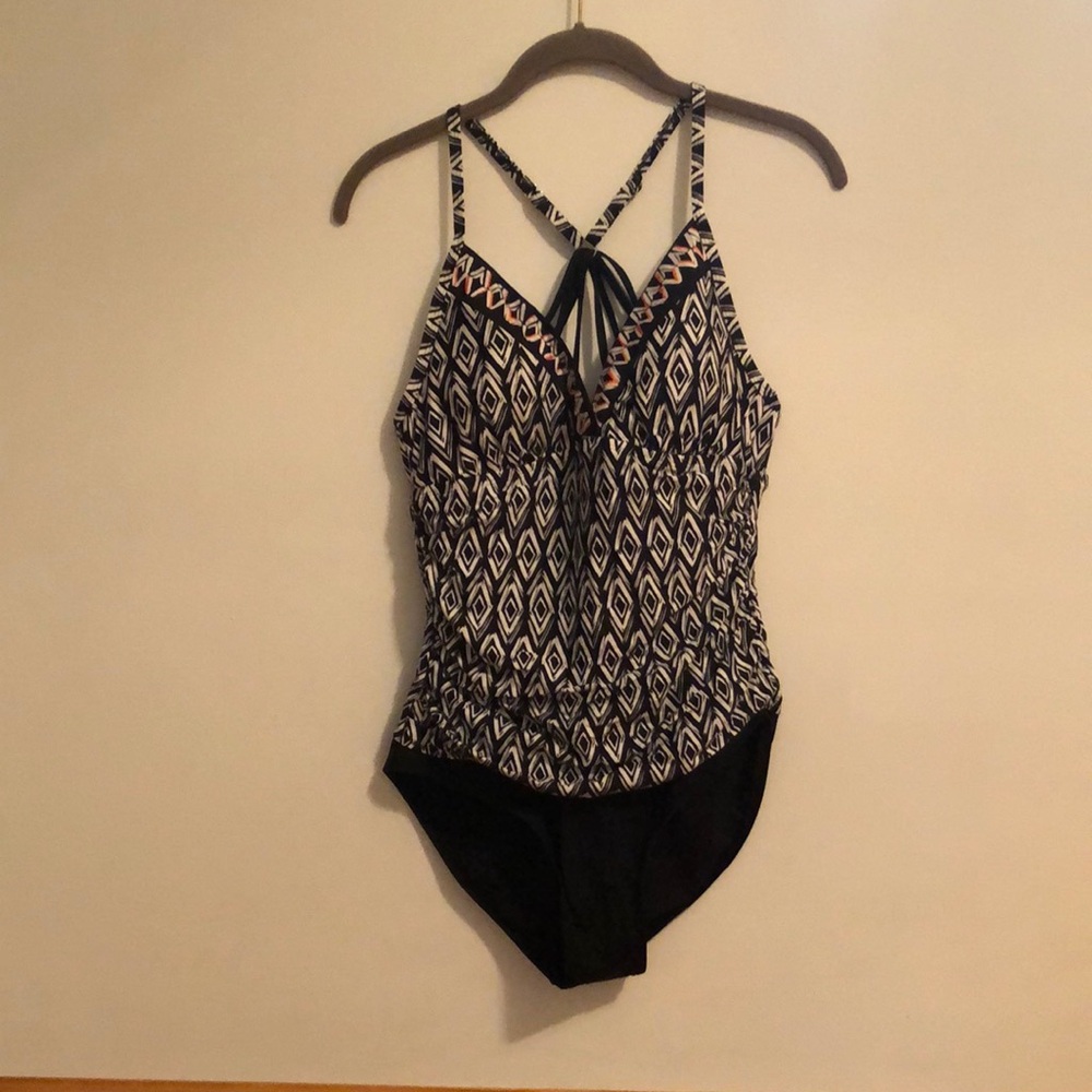 Jantzen black and white one piece swim suit, size 10